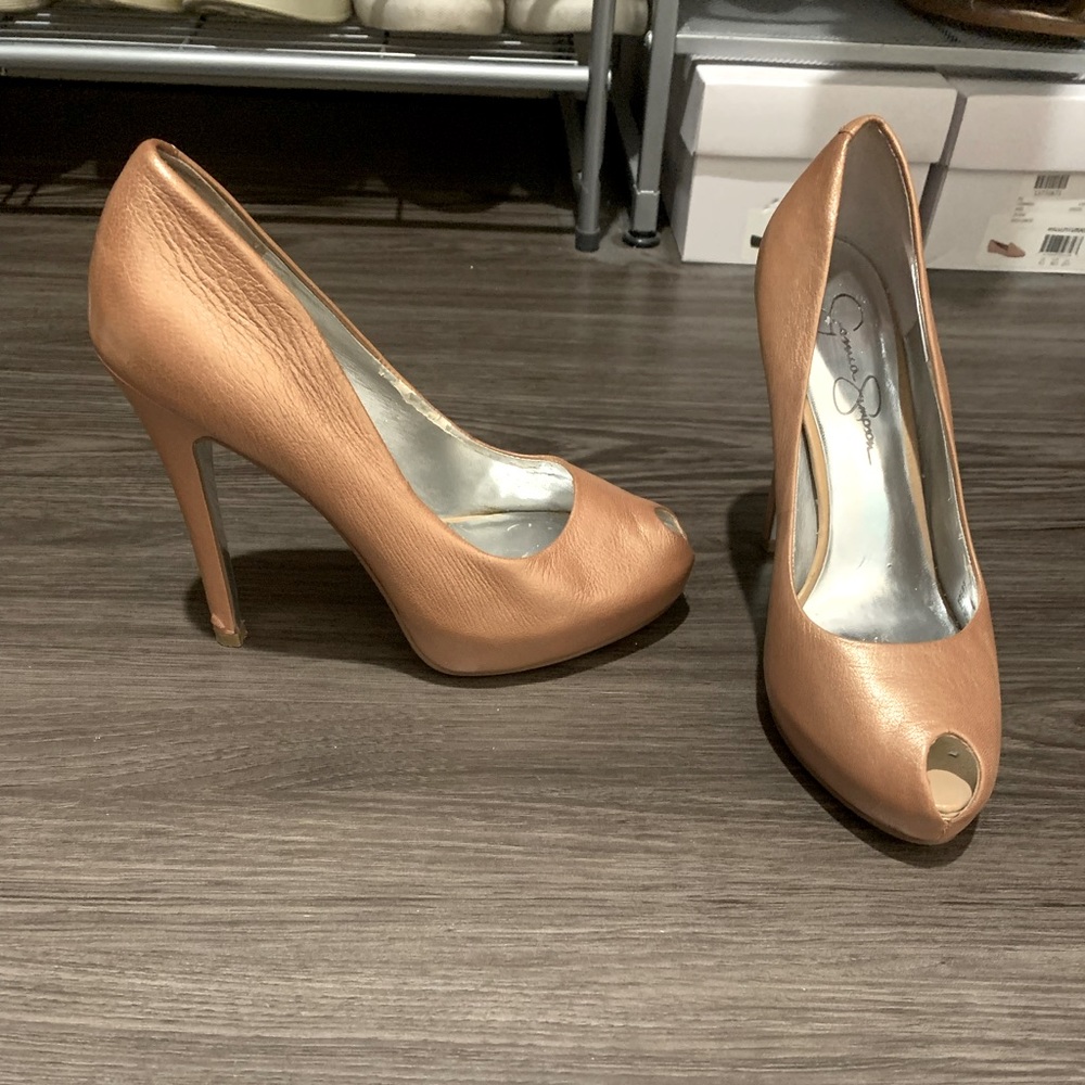 Jessica Simpson gold-bronze peep-toe heels